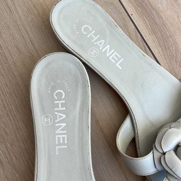 Authentic Chanel slide. Loved very much - Picture 4 of 7